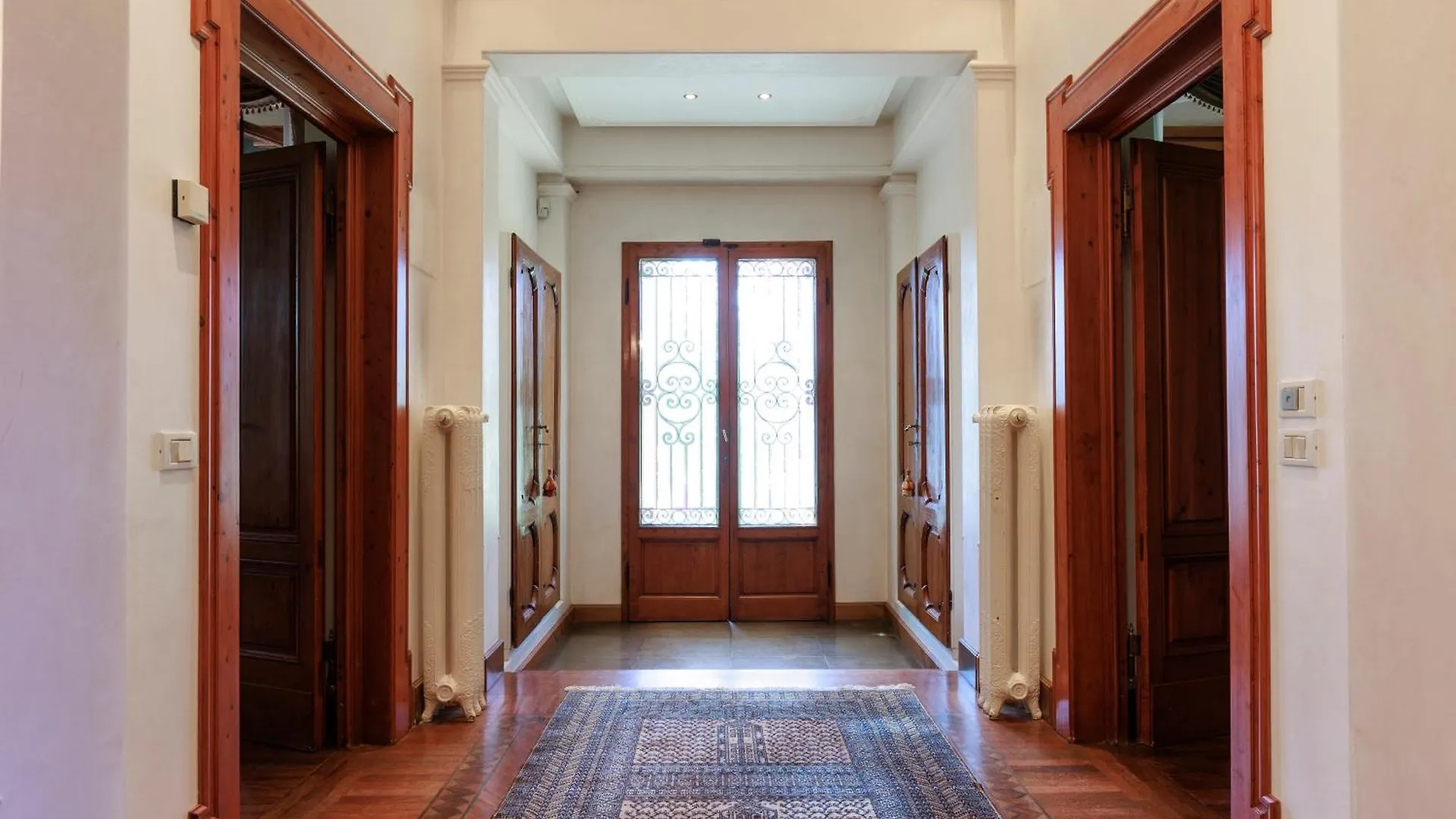 Villa La Ghiacciaia Close To Chianti Grassina Italien